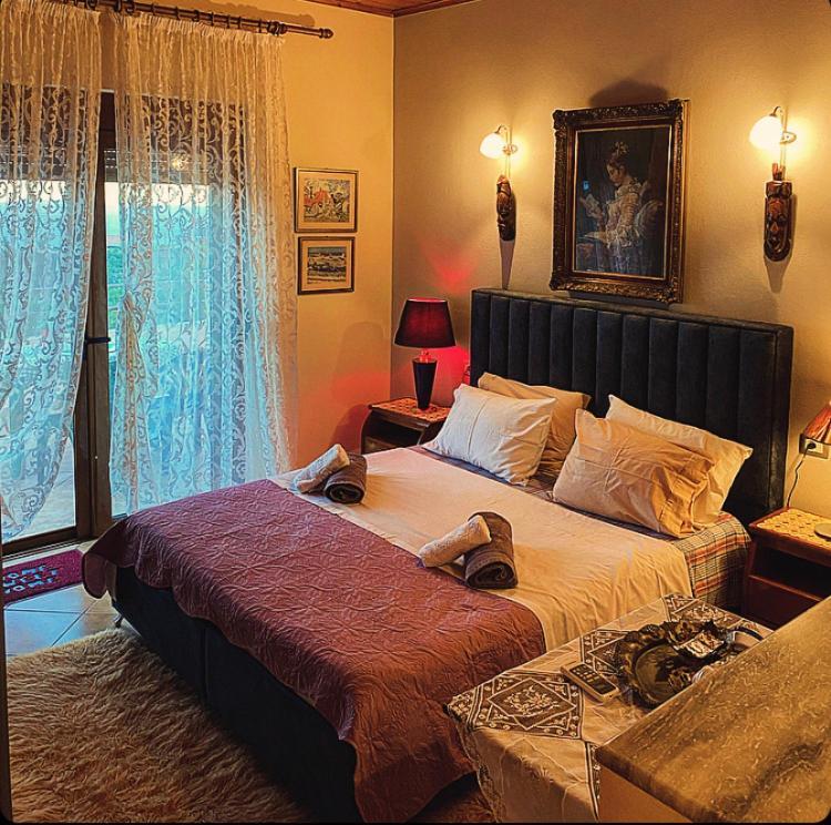 Maria Luxury 